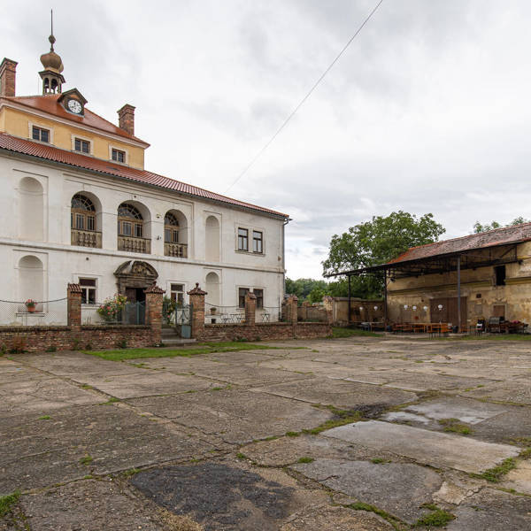 Obrázek /media/02ui4jsi/zamek_patek_thasl2.jpg