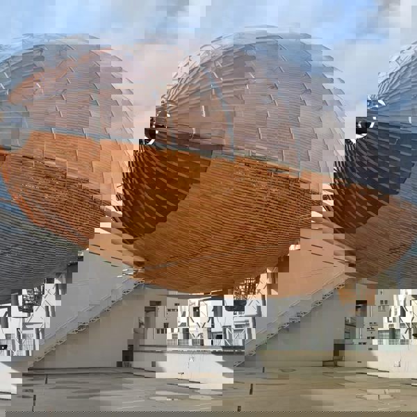 Obrázek /media/10eieun5/dox_prague_-_gulliver_5.jpg