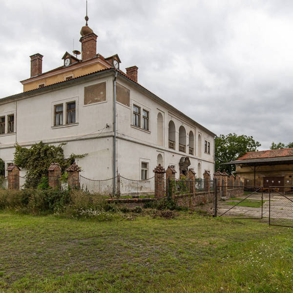 Obrázek /media/11tdgp4i/zamek_patek_thasl31.jpg