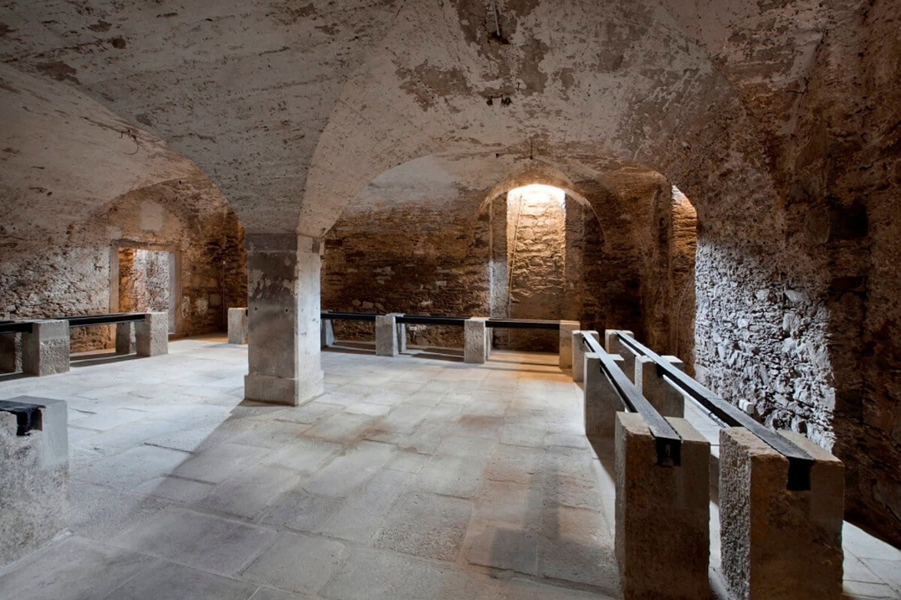 Obrázek /media/1qzphudx/12_vinny_sklep.jpg