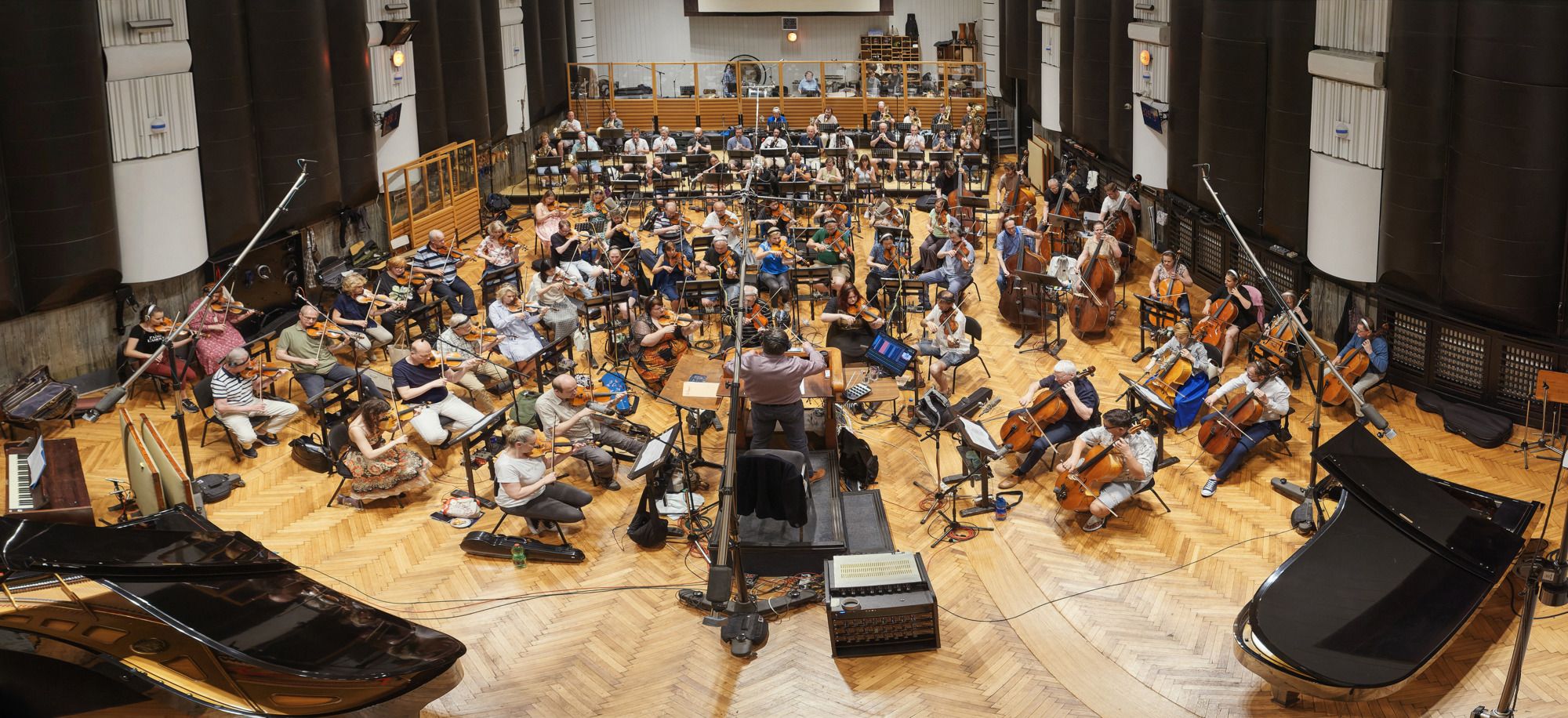 Obrázek 11-smeckymusicstudio-e0282530-orf_panorama.jpg