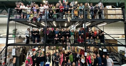 Image /media/1wgnfhnk/foto-kostymeri-vsichni_1credit_sharon-gilham.jpg