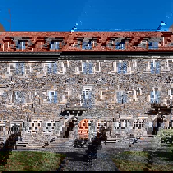 Obrázek /media/23iboyf4/vysocina_fo_hradek_heulos_cfc.jpg