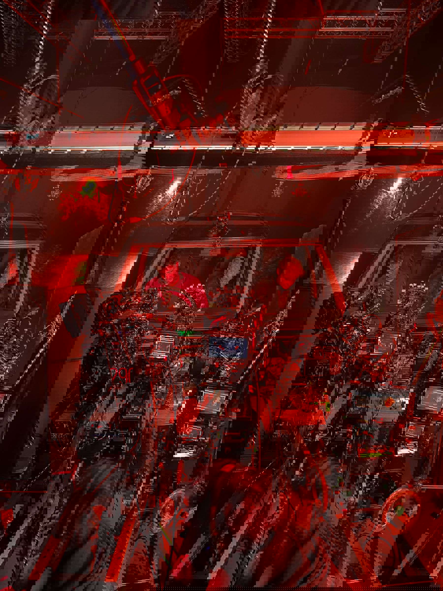 Obrázek /media/2epfyecd/hallow-road-photo-jan-kallista3.jpg