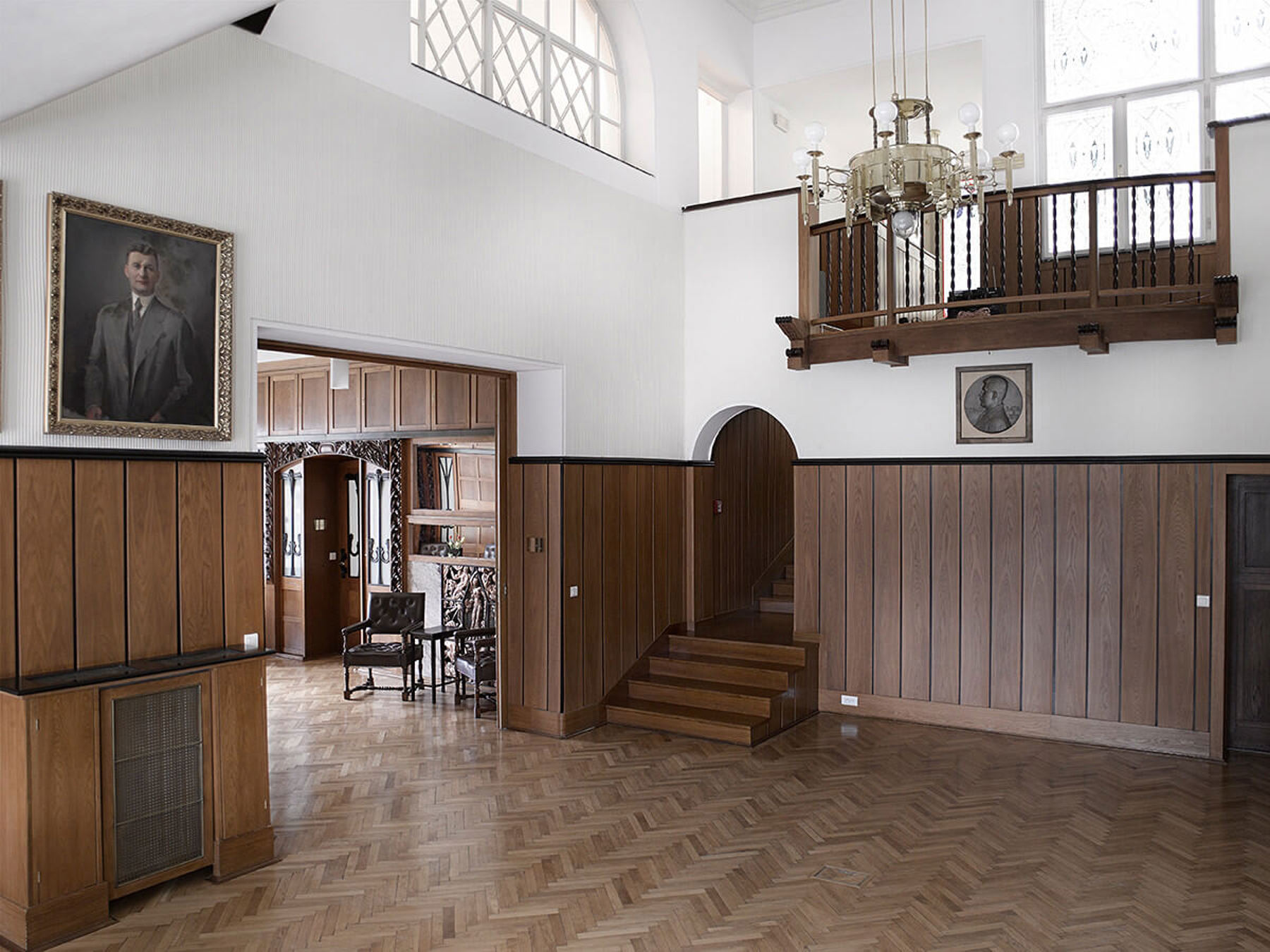 Image /media/2frnobmx/2_batova_vila_lowres.jpg