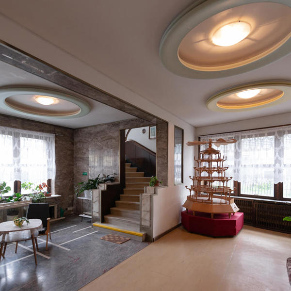 Image /media/2h0lpiyb/karlovy_vary_vila_zenker_1_cfc.jpg