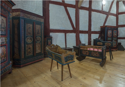 Obrázek /media/2lsfqueh/expozice_ve_stodole_-_chebsky_venkov_19_stol_3.jpg