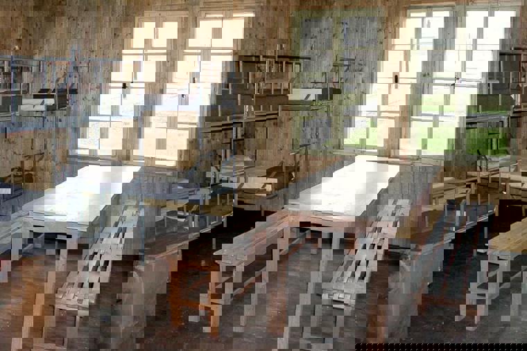 Image /media/2umd25kl/18_-_pamatnik_vojna_lesetice_-_z_interierove_expozice.jpg