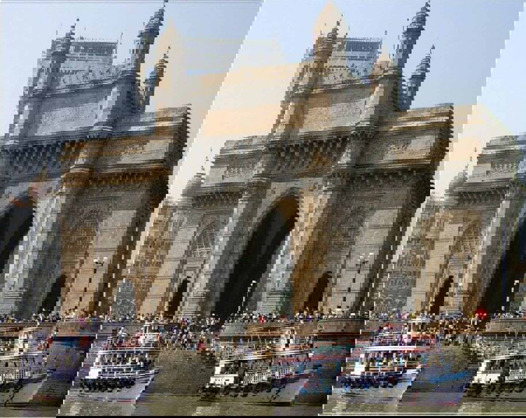 Image /media/2x3ktq24/bombaj1.jpg