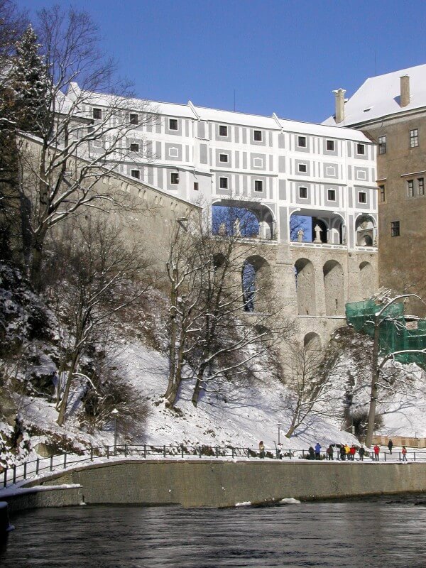 Obrázek /media/3fxhdnrd/cesky_krumlov_-_zima_-_plastovy_most_600x800.jpg