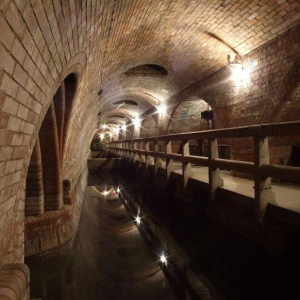 Image /media/421hbxgg/61_usazovaci_nadrze_v_podzemi1.jpg