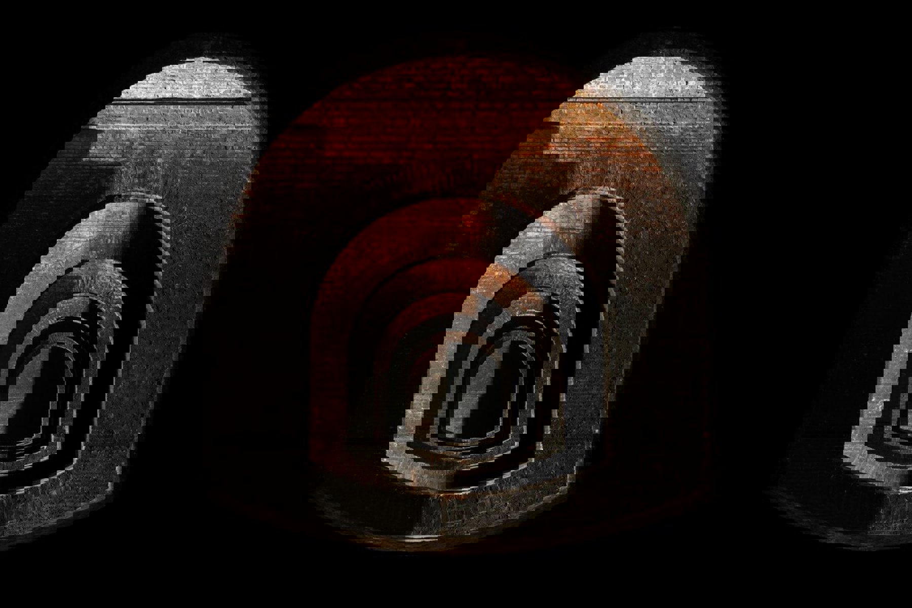 Obrázek /media/43bn0uft/vodojemy_inside_jan_caga_17.jpg