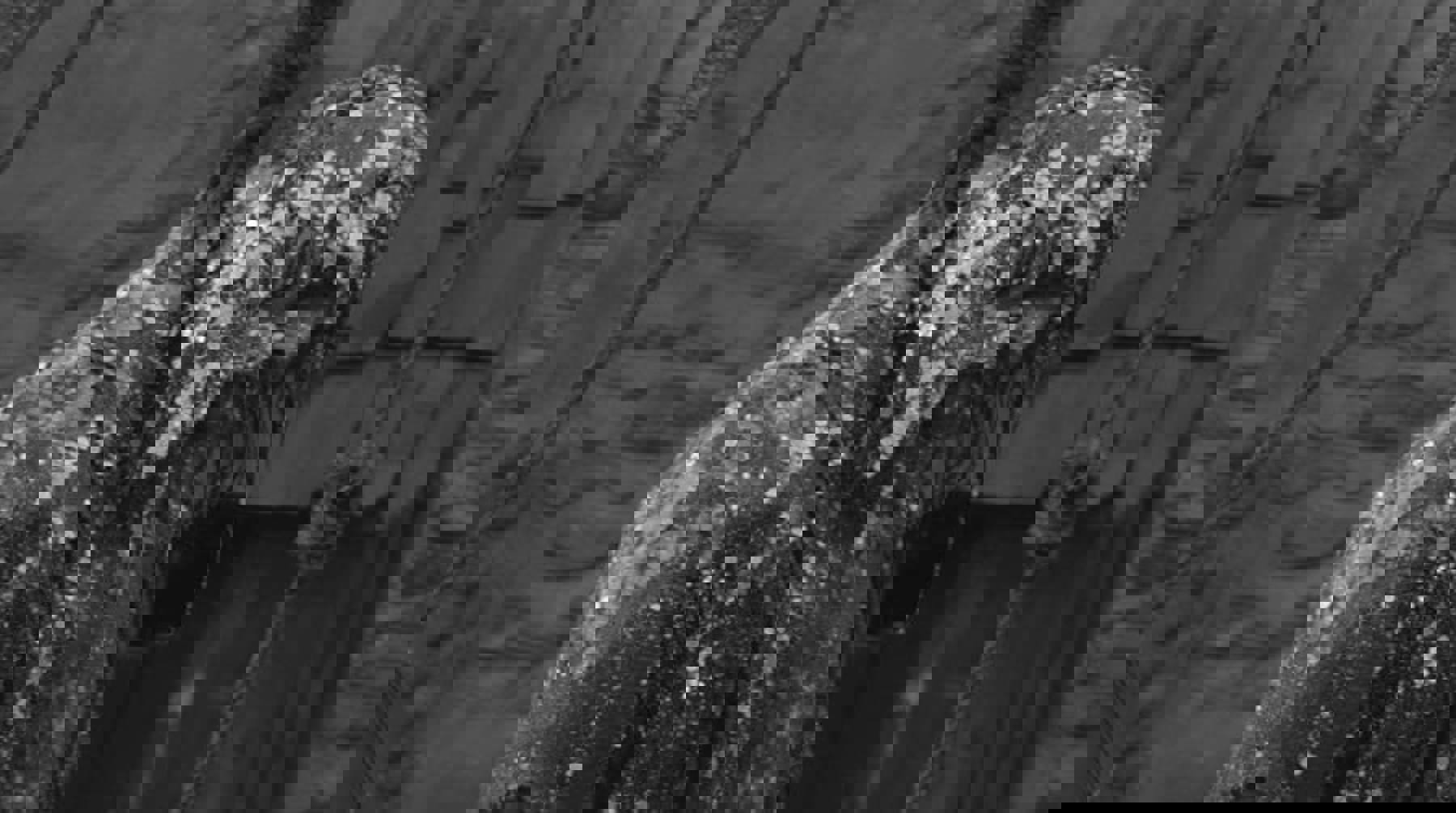 Image /media/5rgpobuk/hard_to_be_god_1.jpg