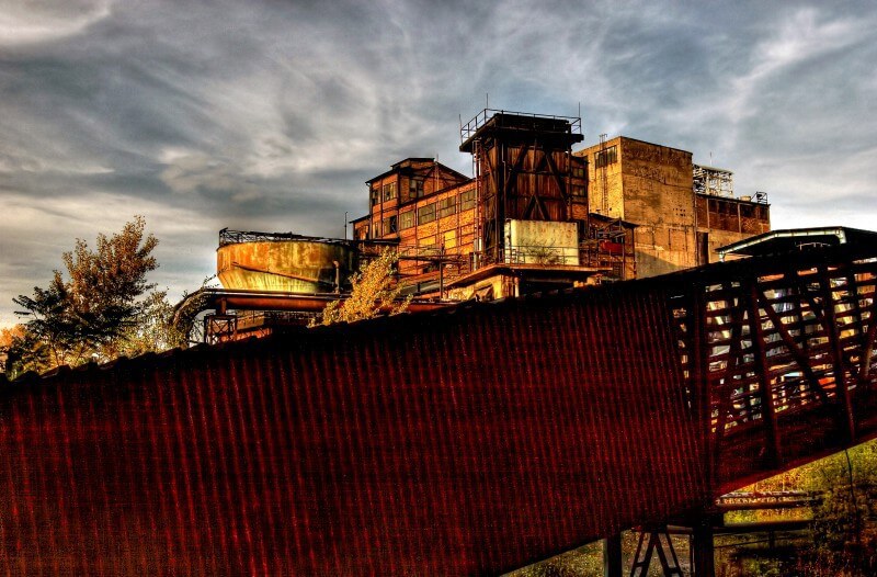 Obrázek /media/ap1hhox1/ostrava-vitkovice_-_dul_hlubina_800x526.jpg