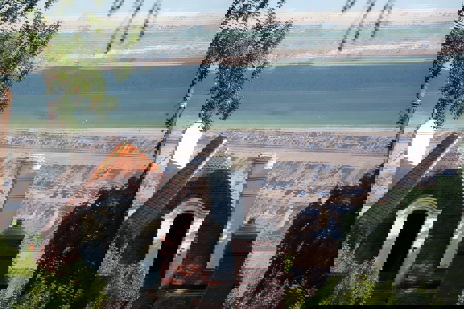 Image /media/bmkjda0l/p1010277_m.jpg