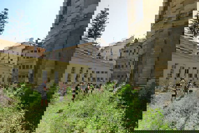 Obrázek /media/cr2eiruo/7_location_tour_uherske_hradiste_veznice_popravci_misto.jpg
