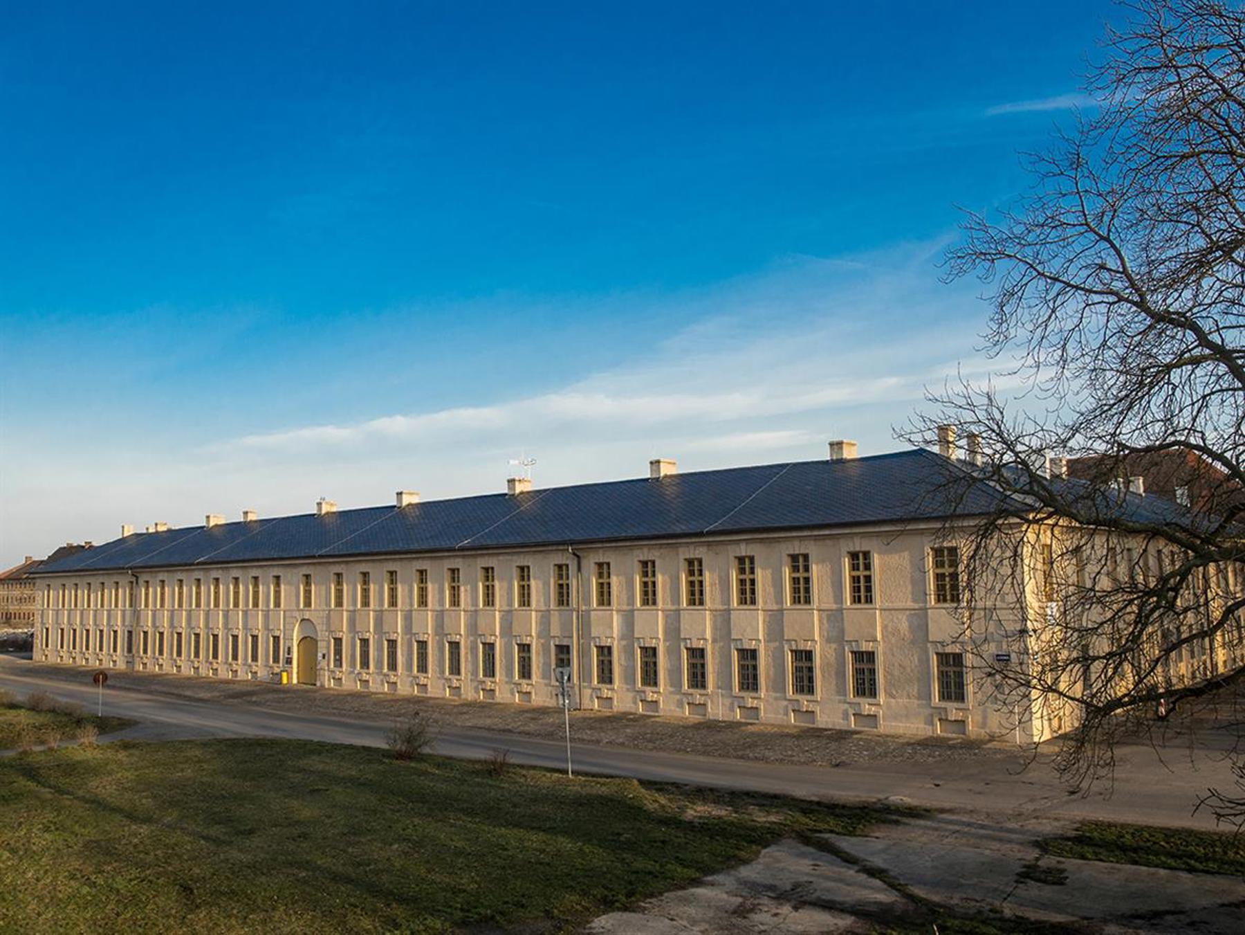 Image /media/d3hb45it/delostrelecka_kasarna.jpg