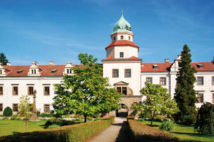 Image /media/ekderg2b/zámek-častolovice-jaroslav-kocourek.jpg