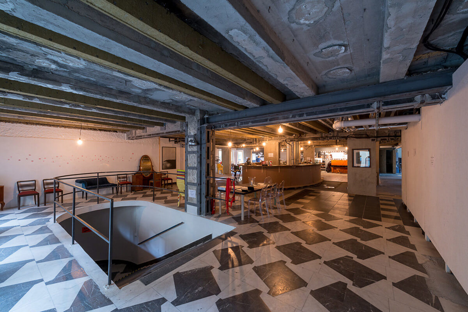 Image /media/elddsn4t/kino64_macha_59.jpg