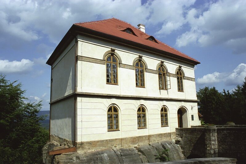 Obrázek /media/etubuj34/hrad_valdstejn_800x533.jpg
