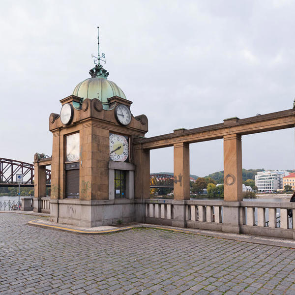 Obrázek /media/g21bslyn/praha_zakouti_a_ulicky_viktor_macha_2016_26.jpg