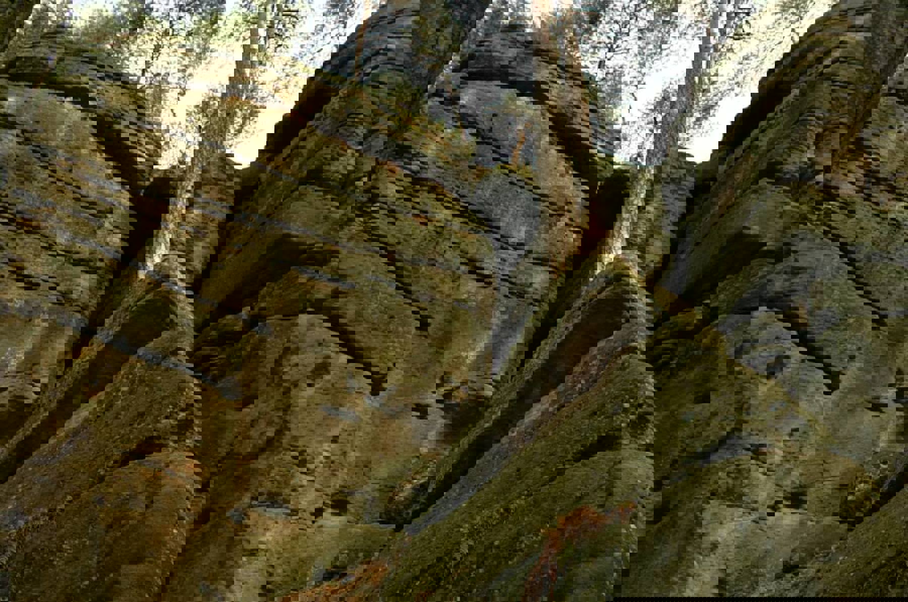 Obrázek /media/grbbli15/14___toulovcovy_mastale.jpg