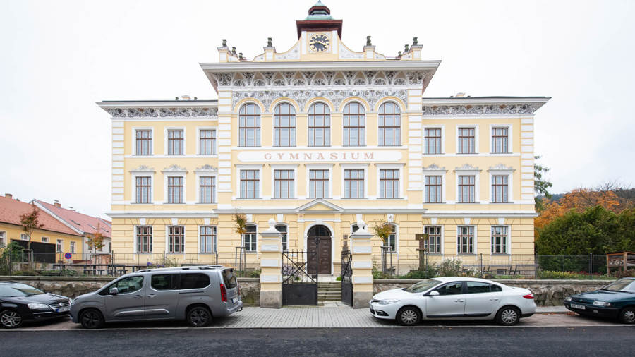 Ilustrační obrázek článku 'Prachatice High School'