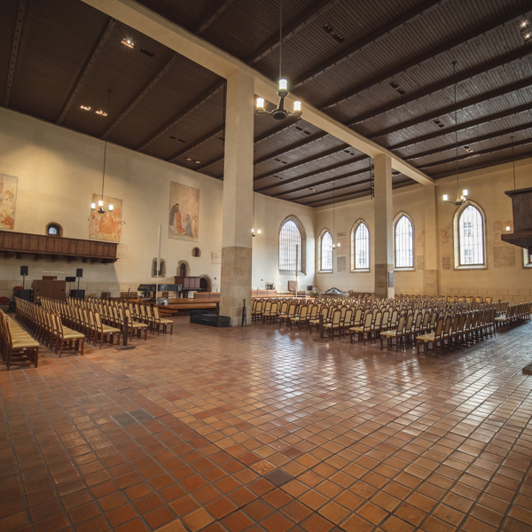 Image /media/j4pd1tv2/bb-vstup-jan-nožička.jpg