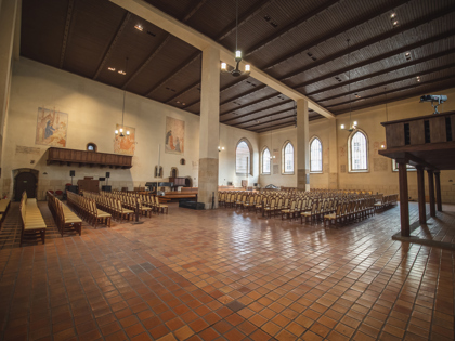 Image /media/j4pd1tv2/bb-vstup-jan-nožička.jpg