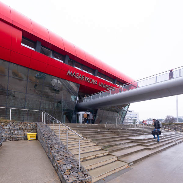 Obrázek /media/l3ijcyat/brno_kampus_masarykovy_university_1.jpg