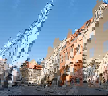 Image /media/lr0nfdhh/prague-streets-105.jpg