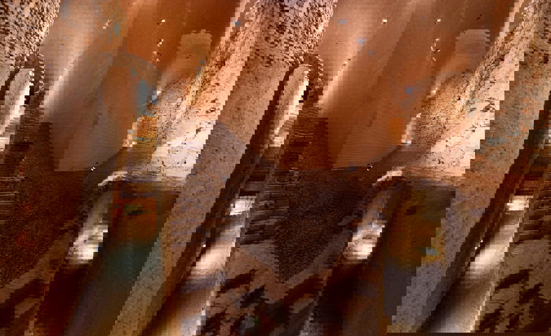 Image /media/lytg2nzt/spilberg2.jpg