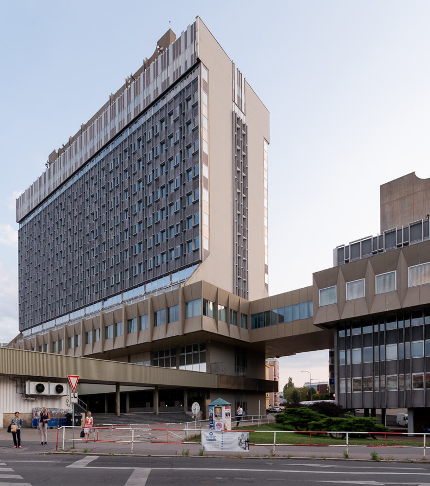Obrázek /media/npofixzz/praha_business_office_viktor_macha_2016_15.jpg