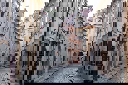 Obrázek /media/nxqbrtrr/prague_streets_56.jpg