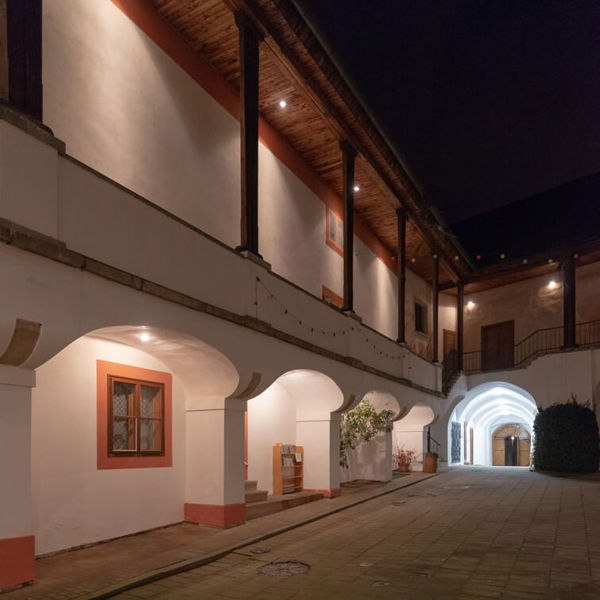 Obrázek /media/ofbnri3r/zamek_zirovnice_dsc_5057.jpg
