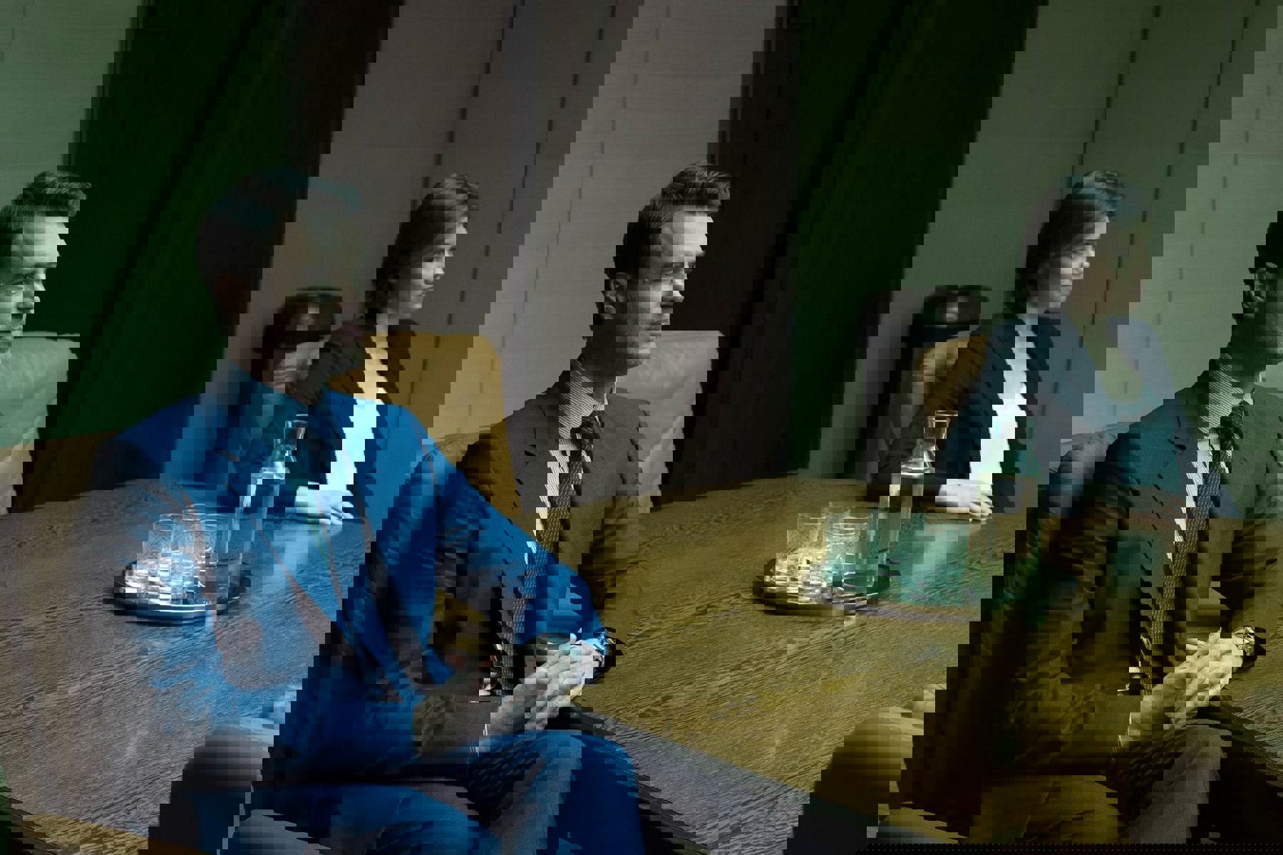 Obrázek /media/p1bpsae2/lauren_cohan_and_scott_foley_in_whiskey_cavalier_photo_facebook_whiskeycavalierabc.jpg