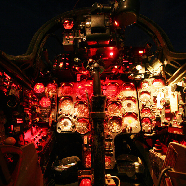 Image /media/py3pjon0/su-7bm_5971a.jpg