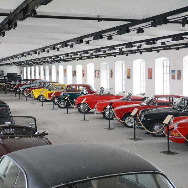 Obrázek /media/q2bnboo1/2_expozice_automobilu_a_motocyklu_puvodne_tkalcovna_ii_np.jpg