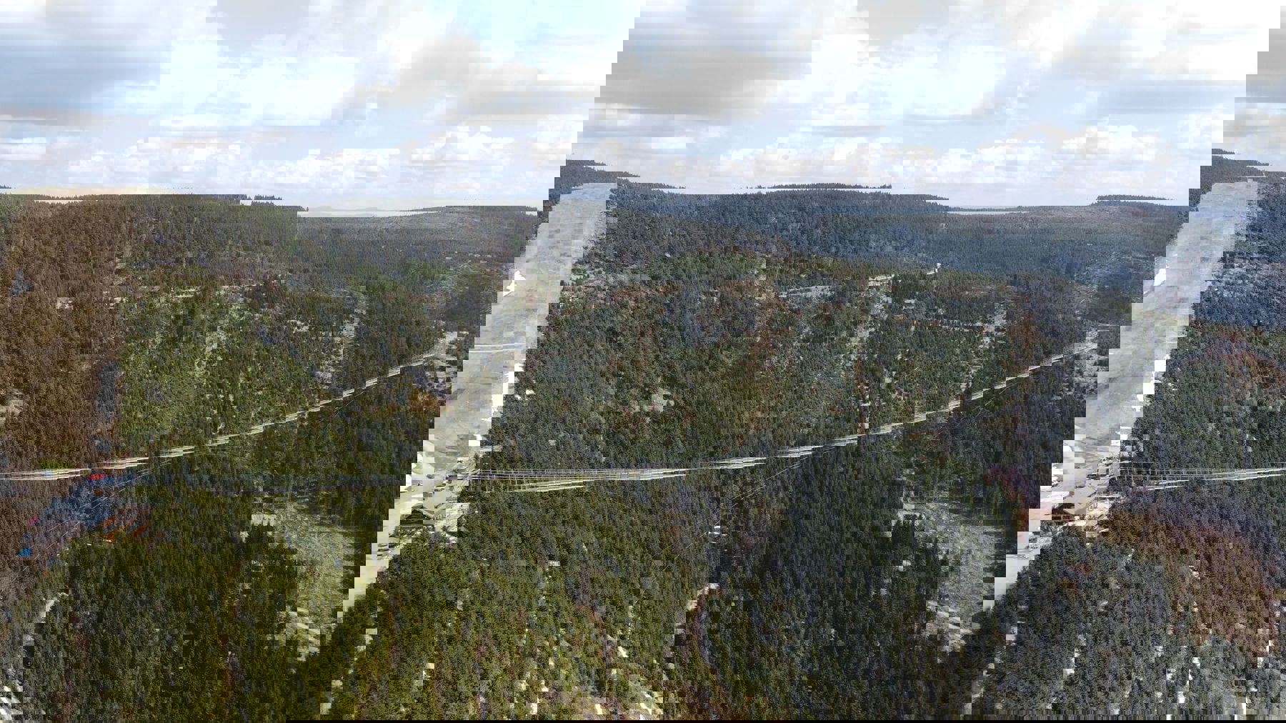 Image /media/qibd4tqn/sky_bridge_721_foto_jakub_juszynski_1_mala.jpg