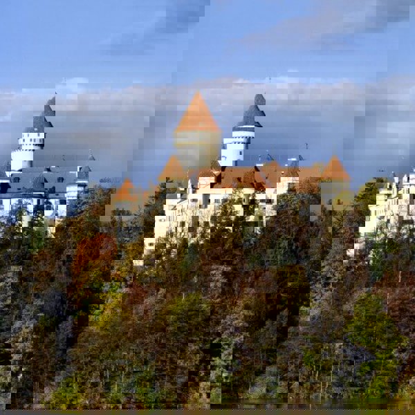 Image /media/r3aozvye/konopiste_-_zamek_-_podzim_544x800.jpg