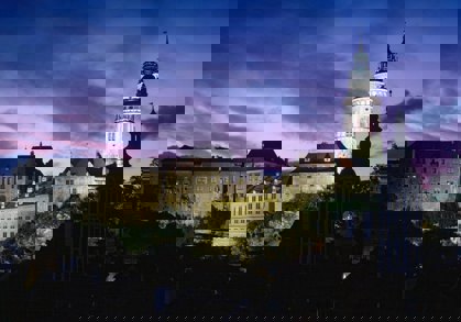 Obrázek /media/rtel2qzo/cesky_krumlov_-_zamek_v_podvecer_800x559.jpg