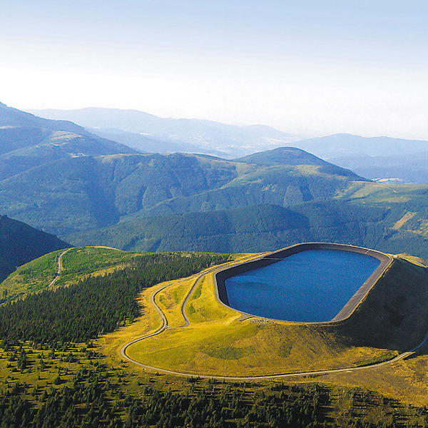 Image /media/ruyb0jmq/pve_dkouhe_strane.jpg