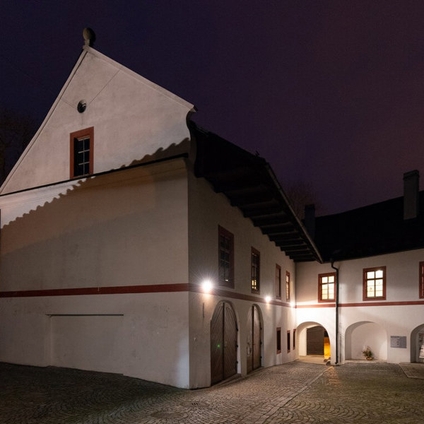 Obrázek /media/rzsjeeit/zamek_zirovnice_dsc_5052.jpg