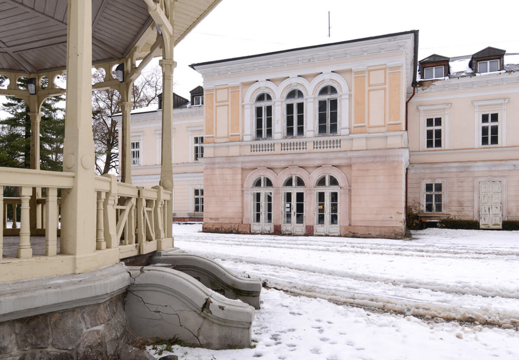 Obrázek /media/sdpl0y2y/bilina_lazne_v_macha_30.jpg