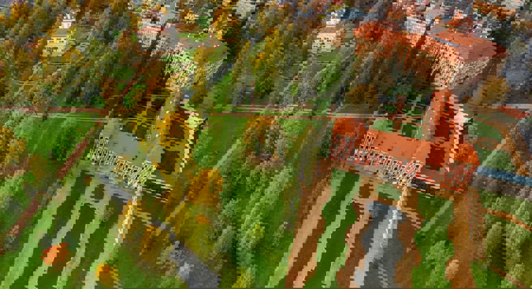 Obrázek /media/su1jzblg/letecky_pohled.jpg