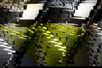 Image /media/t10bk31c/cineport_-_promitaci_sal_-_jiri_zerzon_2.jpg