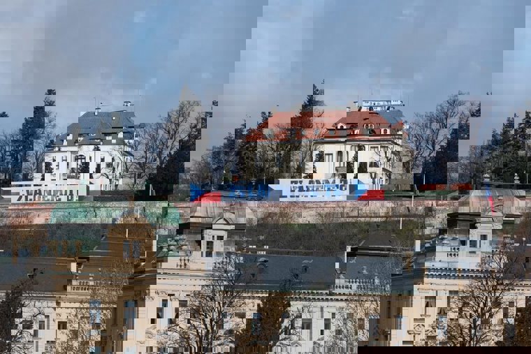 Image /media/tc3hcc2b/prague_streets_175.jpg
