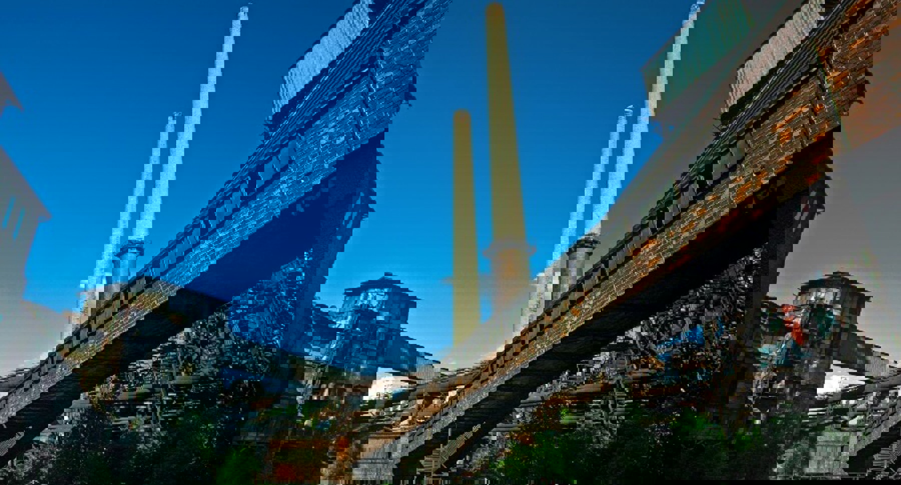 Image /media/twnhnosu/dul_hlubina1.jpg