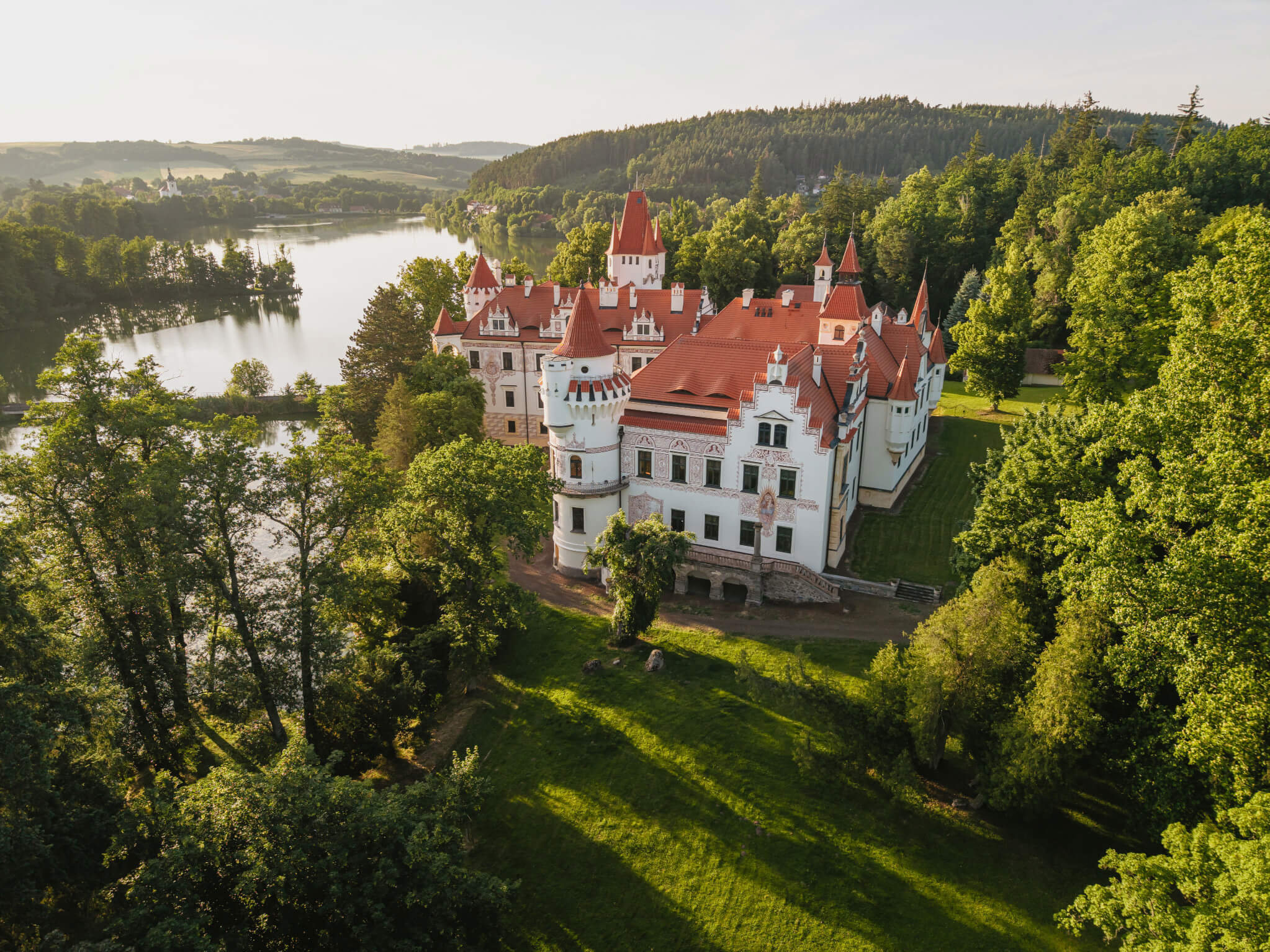 Obrázek /media/u1ncdyvr/dji_20250622200336_0485_d-hdr.jpg