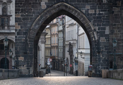 Obrázek /media/uiejxehx/prague_streets_64.jpg